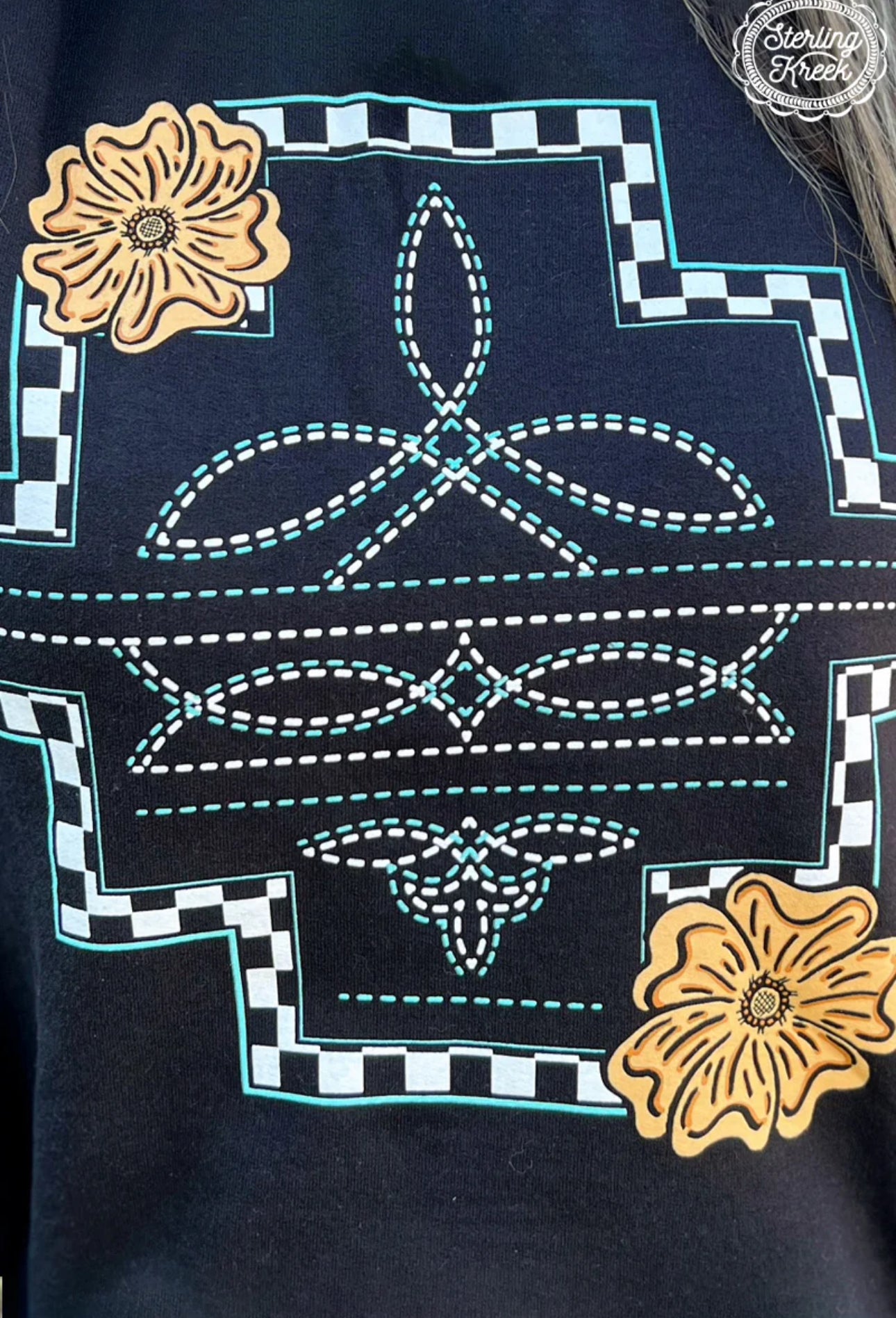 Little Country Little Hood Pullover