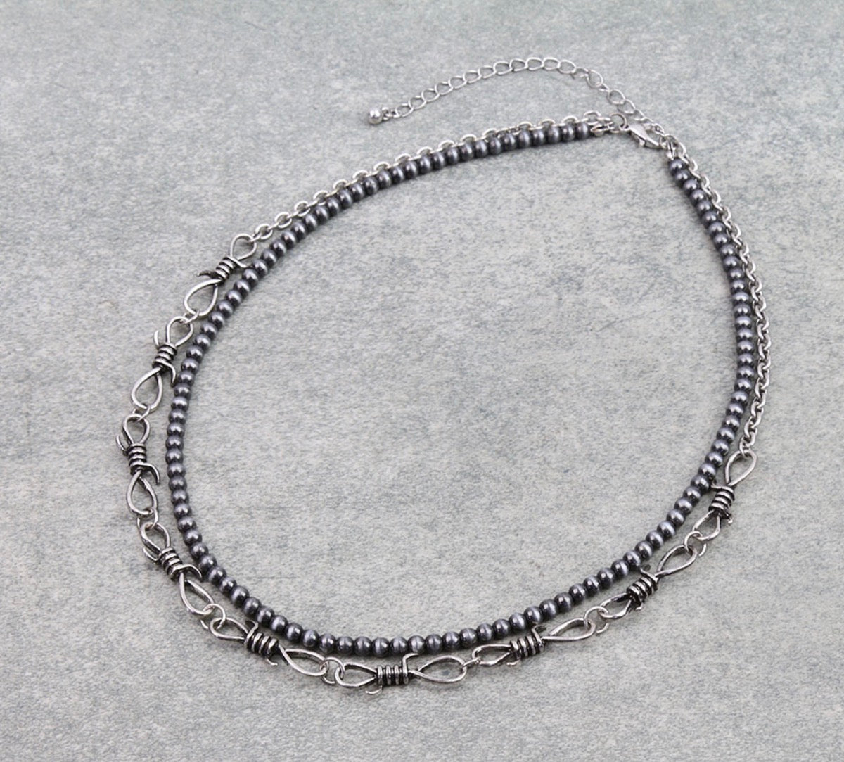 Navajo Style Pearl & Barbed Wire Necklace - Silver