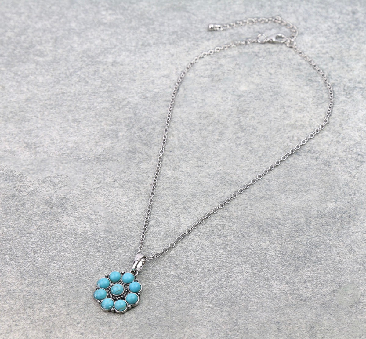 Western Concho Stone Necklace - Turquoise
