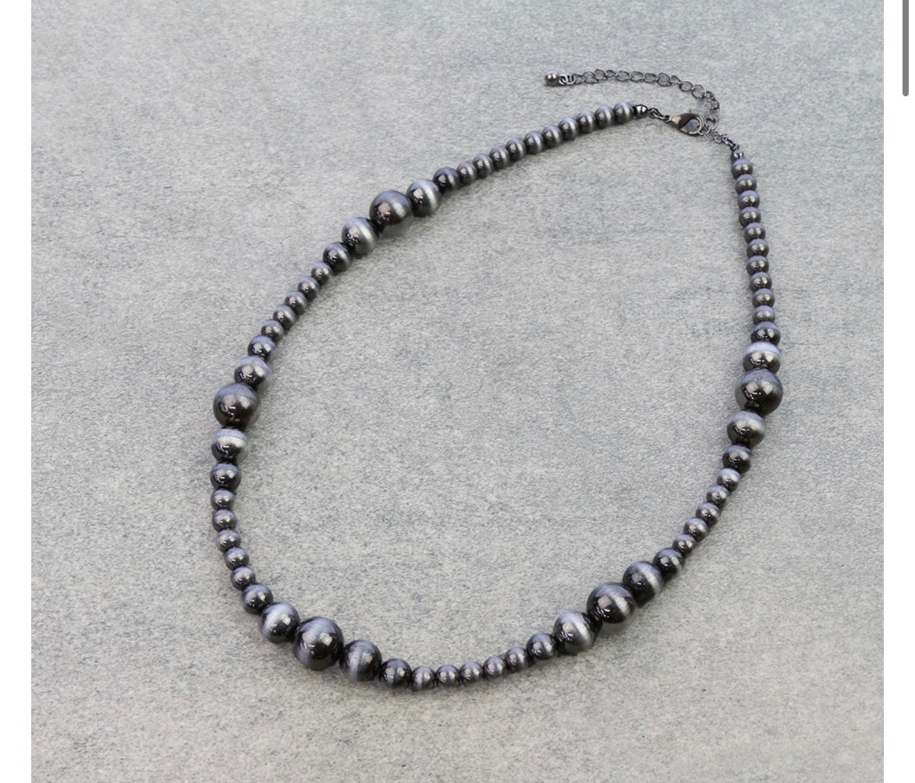 Western Navajo Style Pearl Necklace