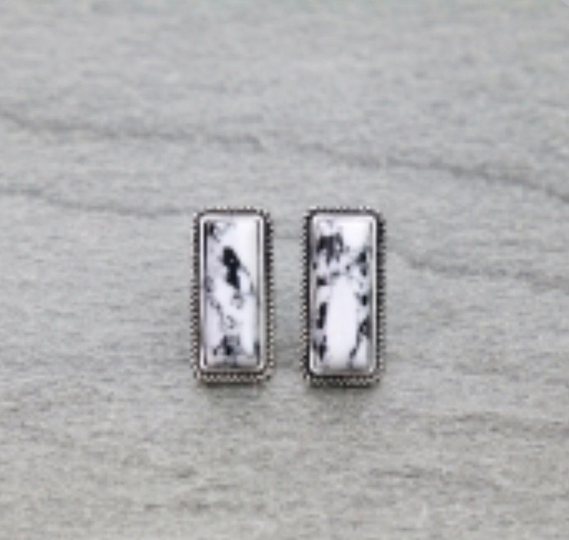 Western Bar Stone Stud Earrings - Buffalo