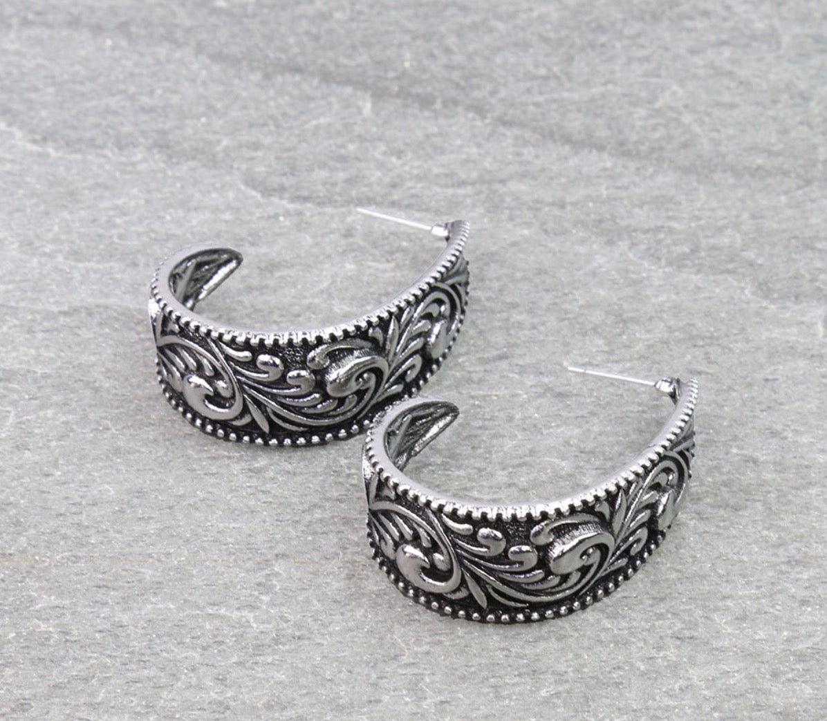 1⅛” Western Floral Hoop Earrings - Silver