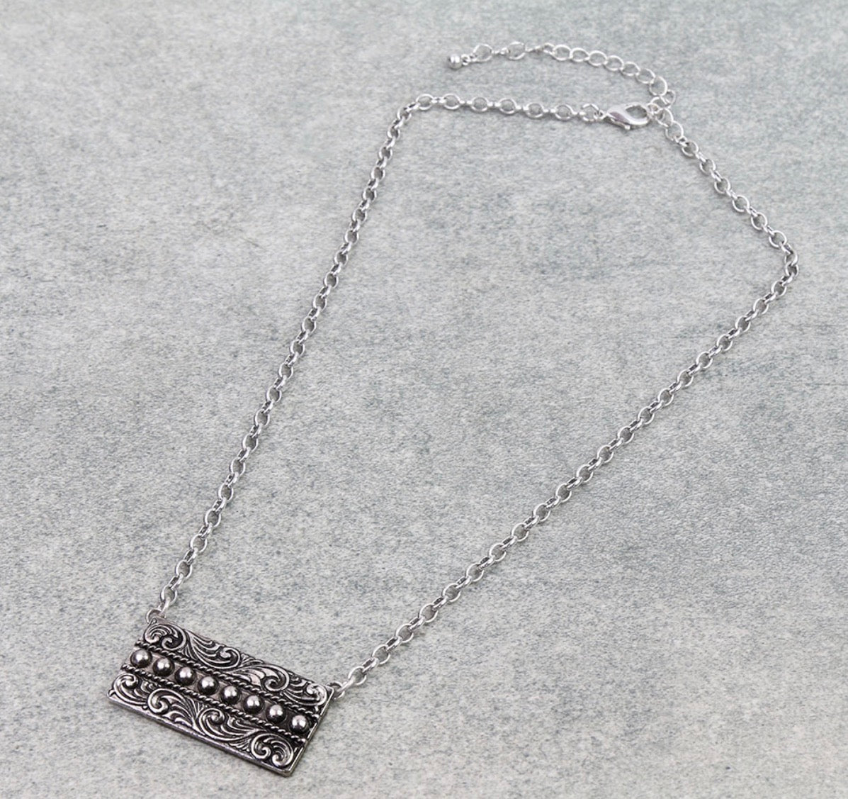 Western Filigree Ball TXR Rectangle Necklace - Silver