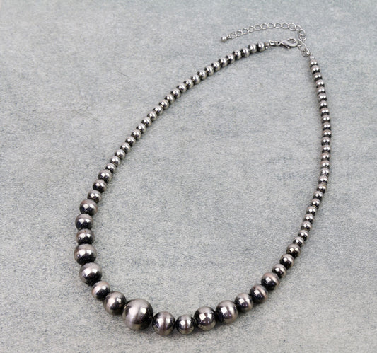 Navajo Style Pearl & Bead Necklace - Silver