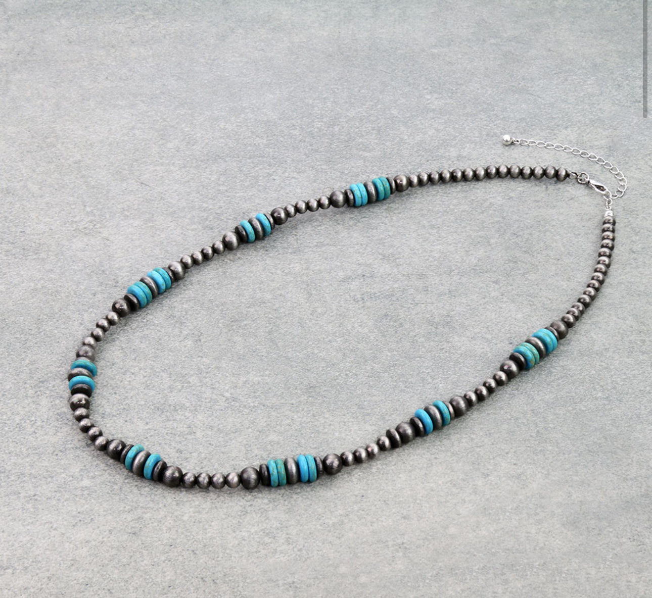 Navajo Style Pearl & Bead Necklace - Turquoise